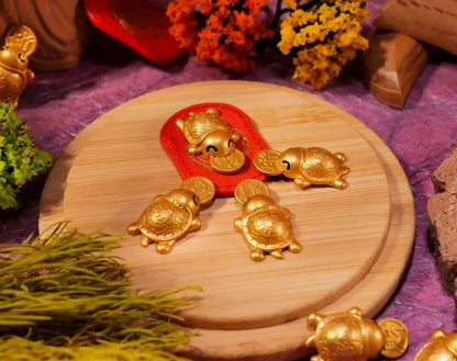 🐢2026 Golden Turtle Charm – Bites onto Luck🍀Never Lets Go!