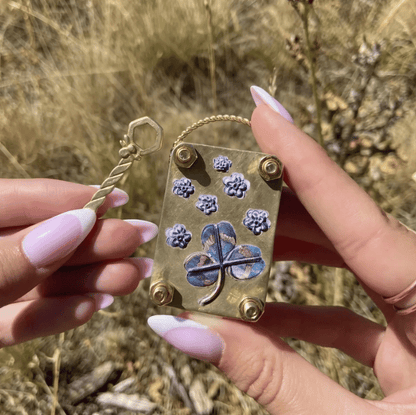 Mini Flower Press | Small Portable Pocket Press