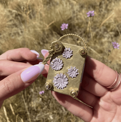 Mini Flower Press | Small Portable Pocket Press