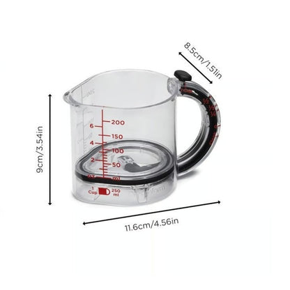 Tyiipro™ Adjustable All-in-One Measuring Cup – 1 Cup, ½ Cup, ⅓ Cup & ¼ Cup