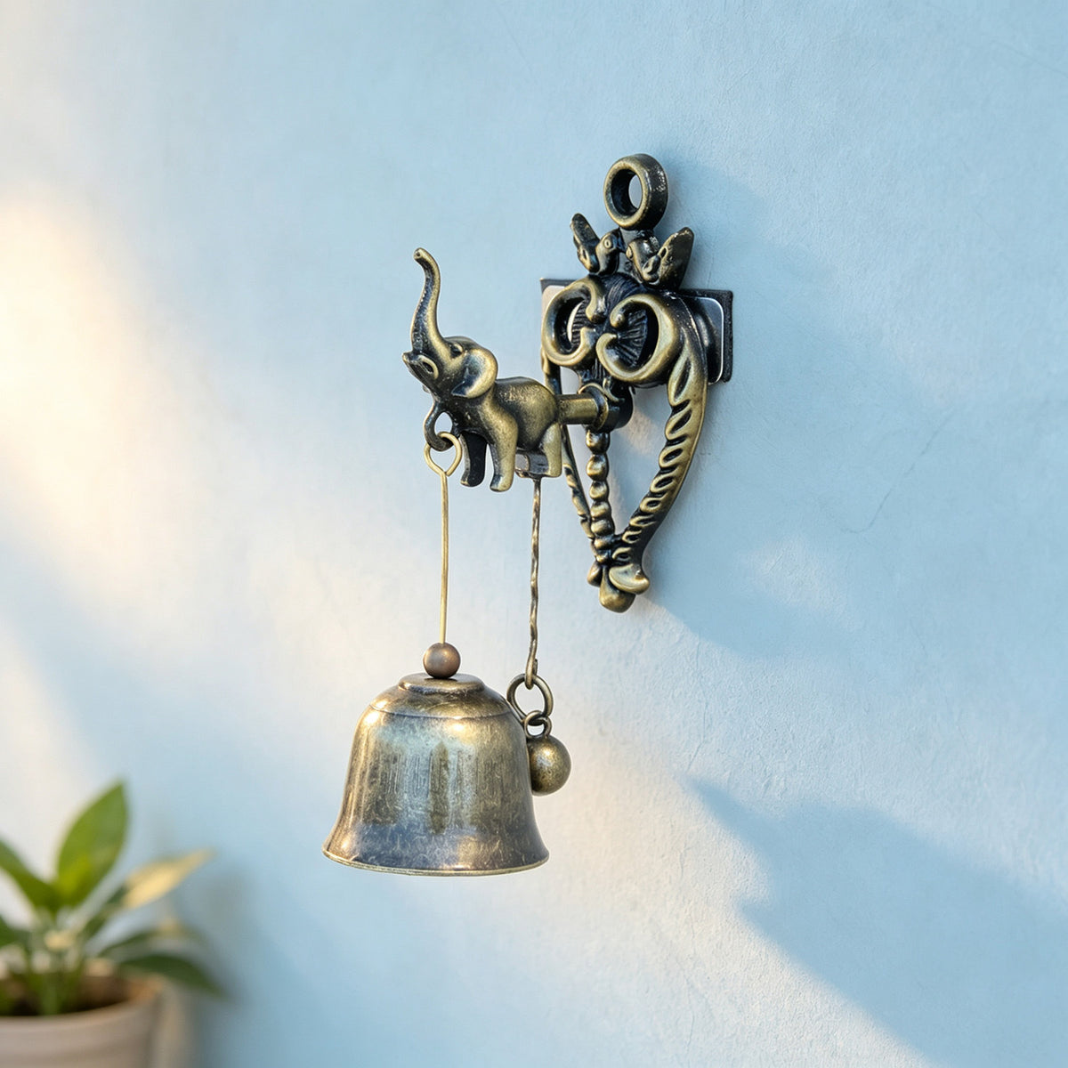 Vintage Animal Door Bell – Antique Bronze Hanging Bell, Decorative Door Chime for Home, Unique Housewarming Gift | TYII™