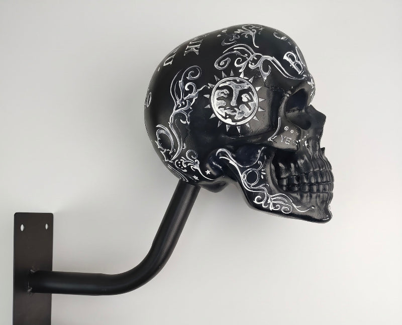 TYIIPRO™ Skull Motorcycle Helmet Holder – Punk Skull Wall Mount Rack for Helmets, Jackets & Garage Decor