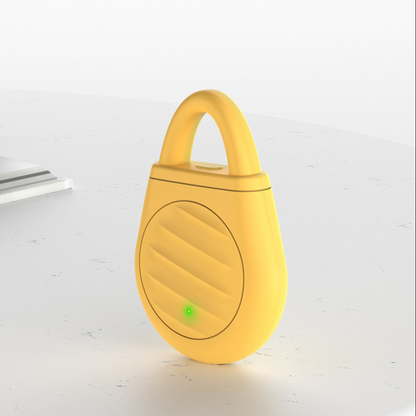 No more trouble from birds, beasts and locusts！Portable Ultrasonic Bird Repellent Keychain