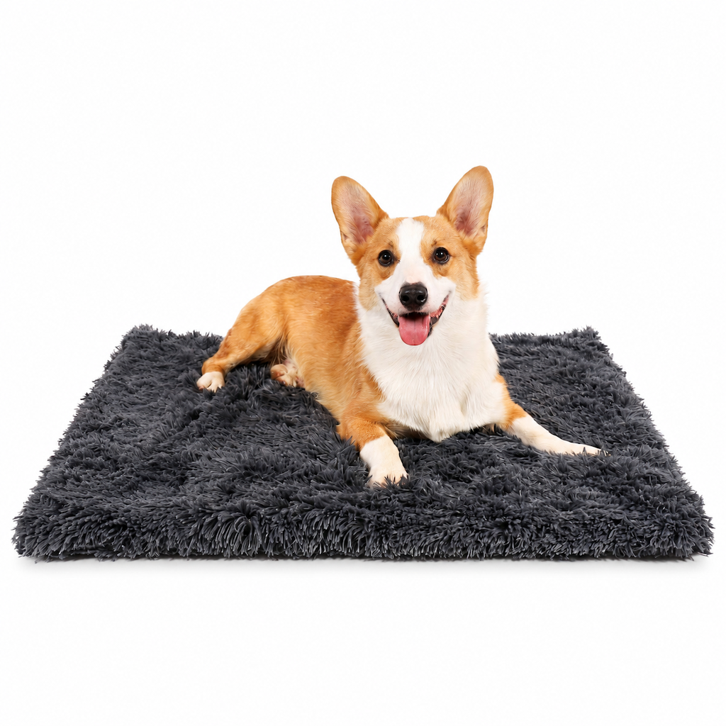 🐕🐱Soft Plush Double-Layer Pet Blanket for Dogs & Cats – Cozy Washable Furniture Protector